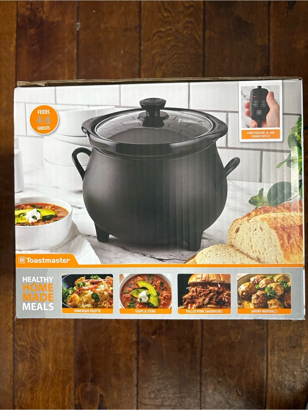 Toastmaster Black Cauldron Slowcooker with Glass Lid (NIB)